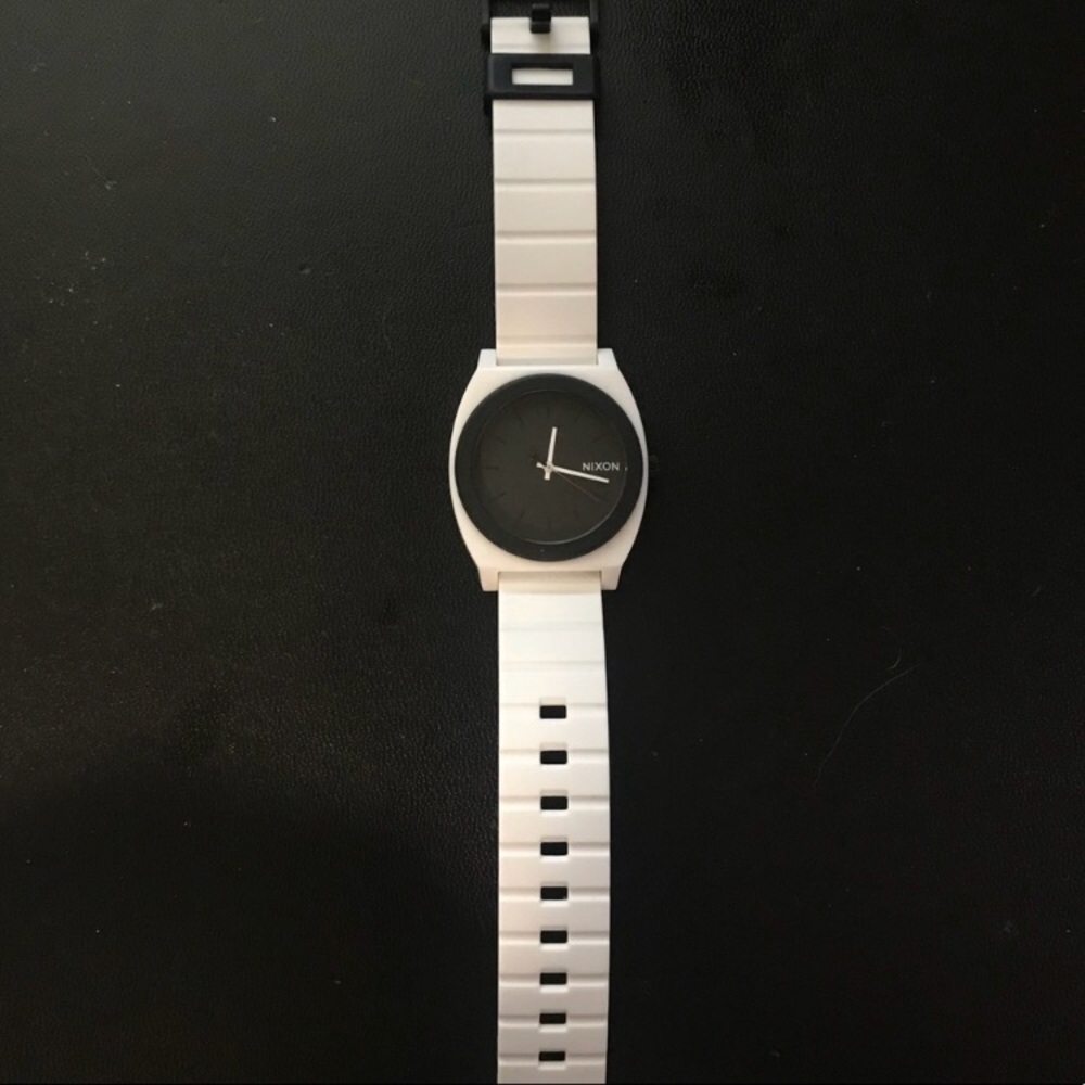 Nixon Star Wars Stormtrooper “Time Teller P” 40mm